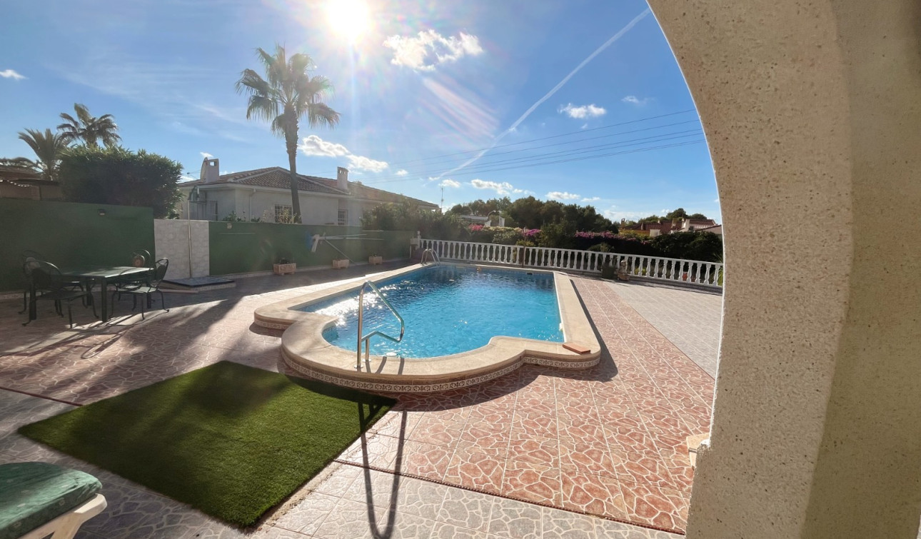 Resale - Detached Villa - Ciudad Quesada - Central Quesada