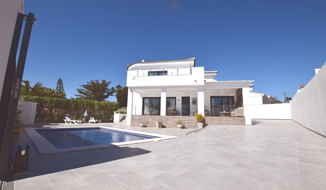 Resale - Detached Villa - Ciudad Quesada - Central Quesada