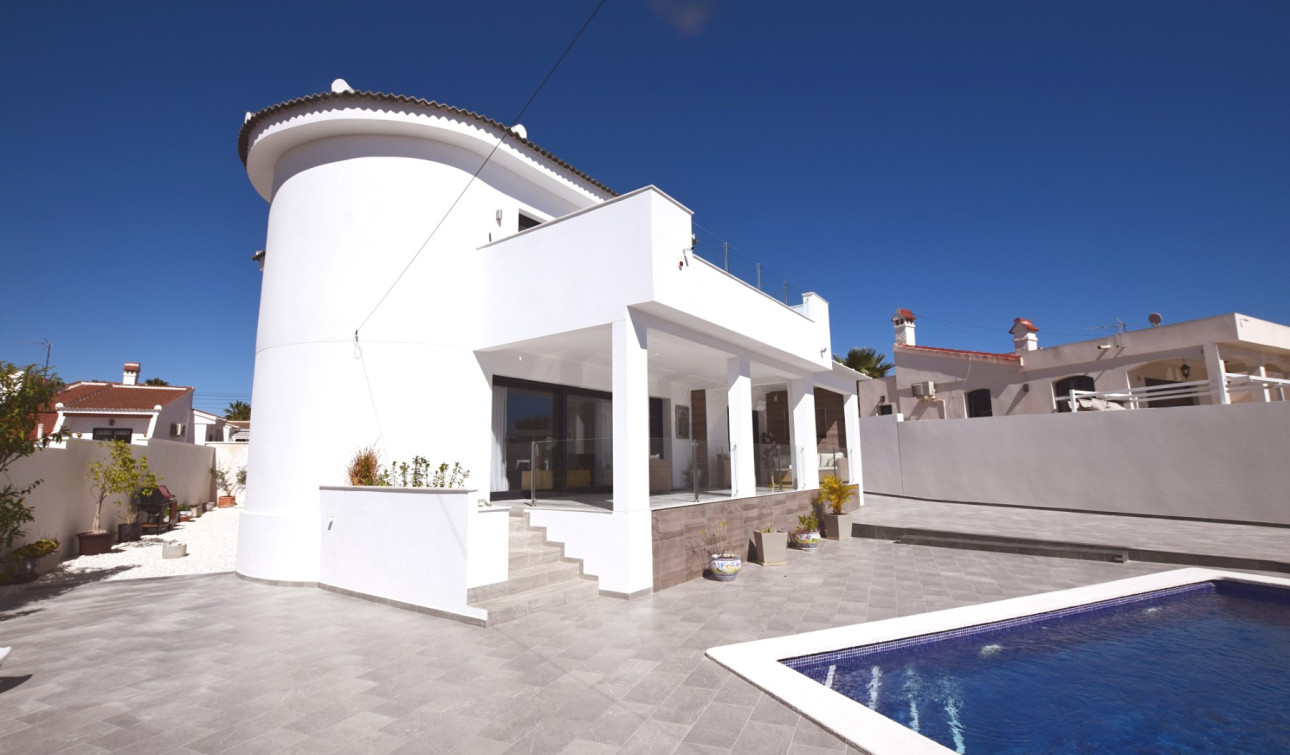 Resale - Detached Villa - Ciudad Quesada - Central Quesada