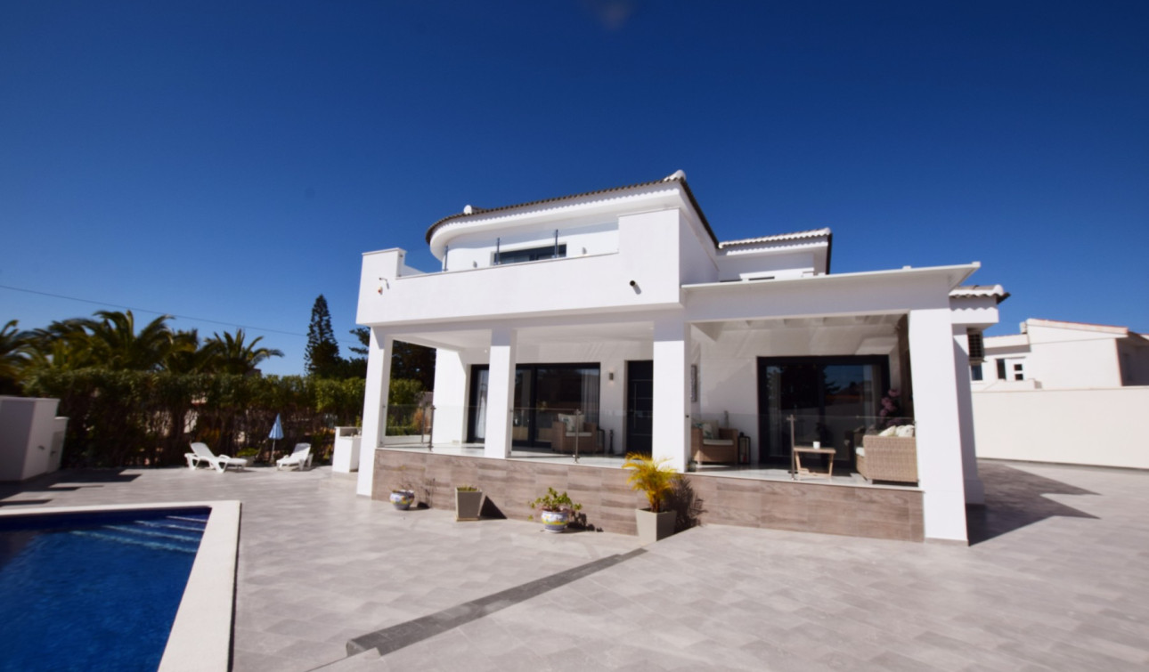 Resale - Detached Villa - Ciudad Quesada - Central Quesada