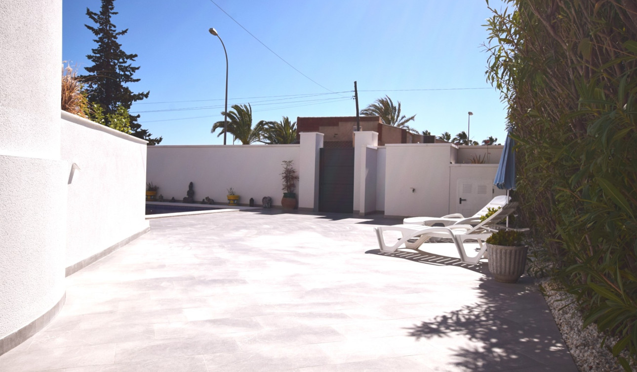 Resale - Detached Villa - Ciudad Quesada - Central Quesada