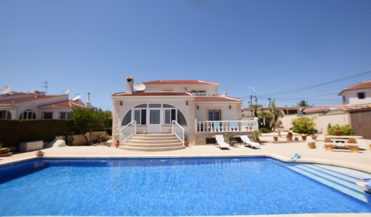 Resale - Detached Villa - Ciudad Quesada - Central Quesada