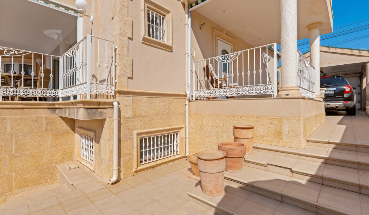 Resale - Detached Villa - Ciudad Quesada - Central Quesada