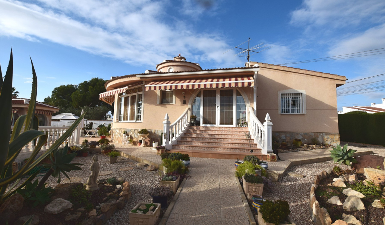 Resale - Detached Villa - Ciudad Quesada - Central Quesada