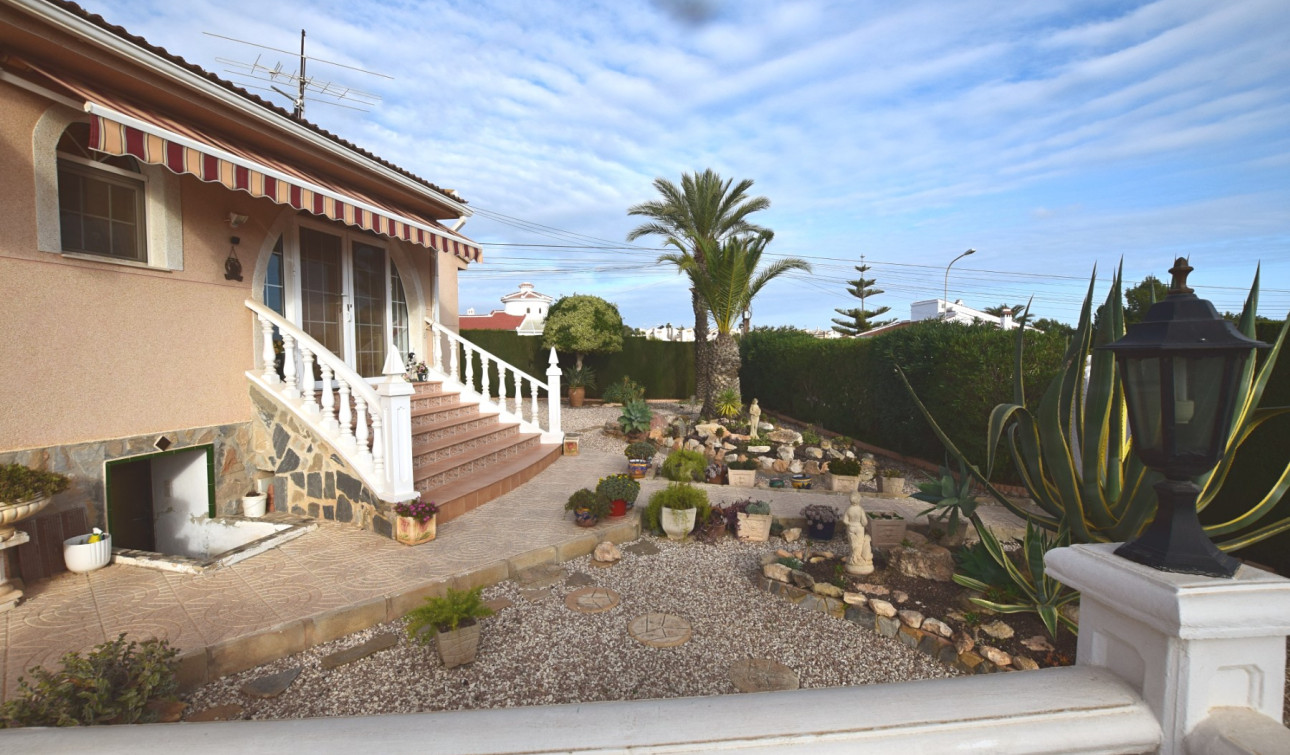 Resale - Detached Villa - Ciudad Quesada - Central Quesada