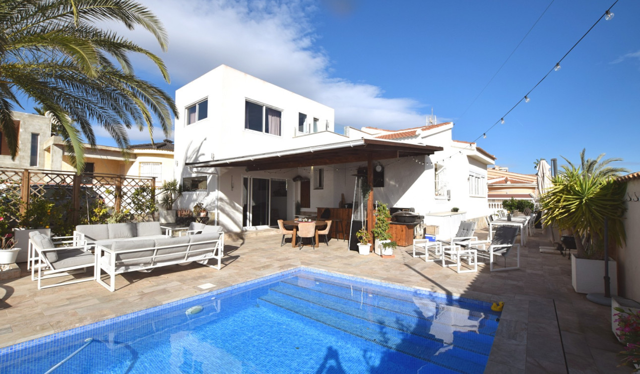 Resale - Detached Villa - Ciudad Quesada - Central Quesada