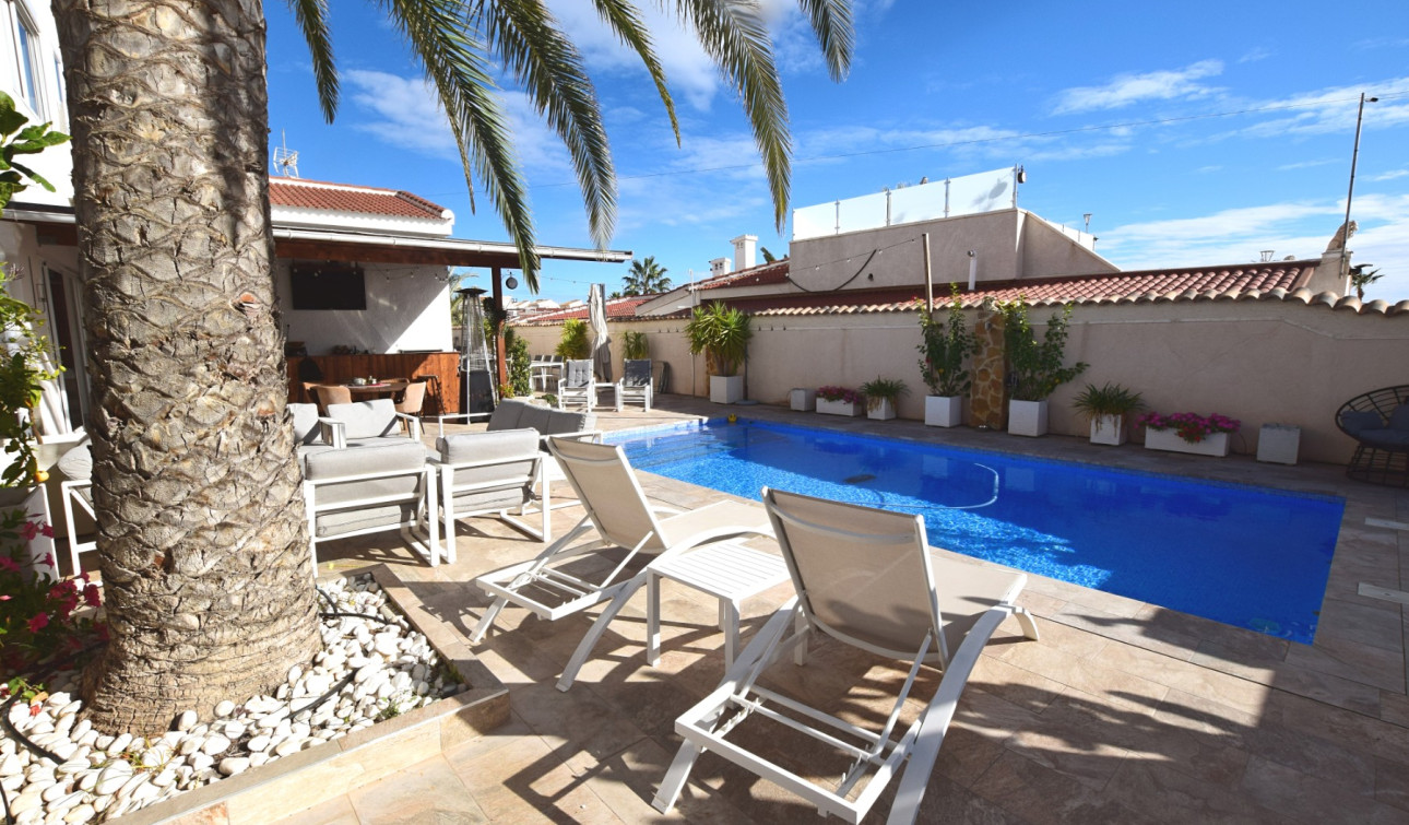 Resale - Detached Villa - Ciudad Quesada - Central Quesada