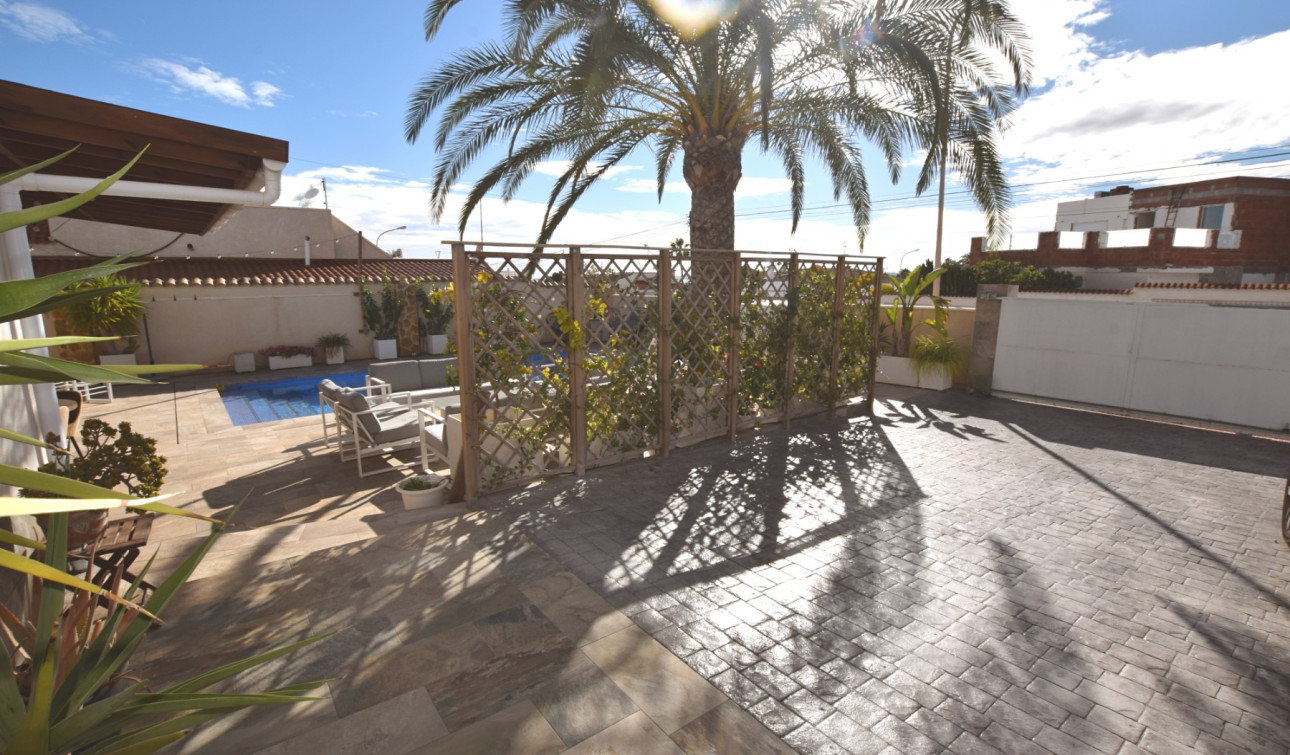 Resale - Detached Villa - Ciudad Quesada - Central Quesada