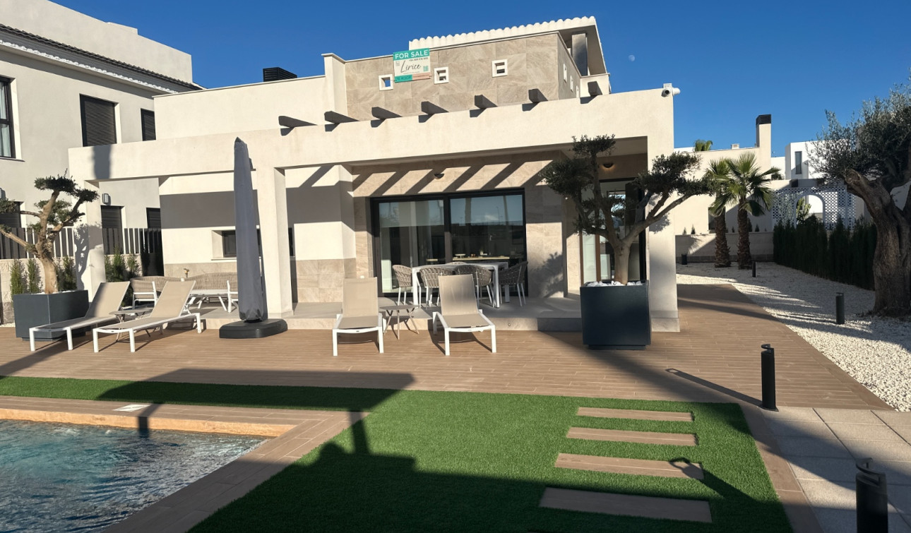 Resale - Detached Villa - Ciudad Quesada - Doña Pepa