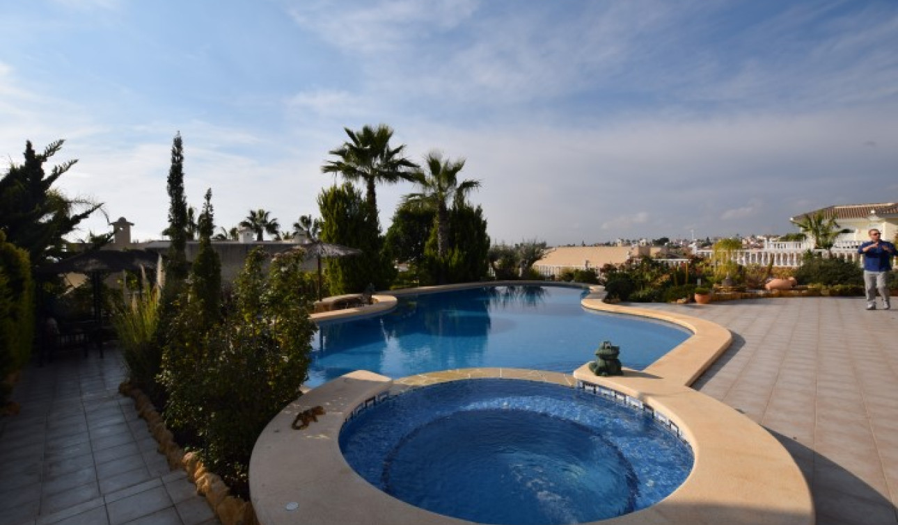 Resale - Detached Villa - Ciudad Quesada - La Fiesta