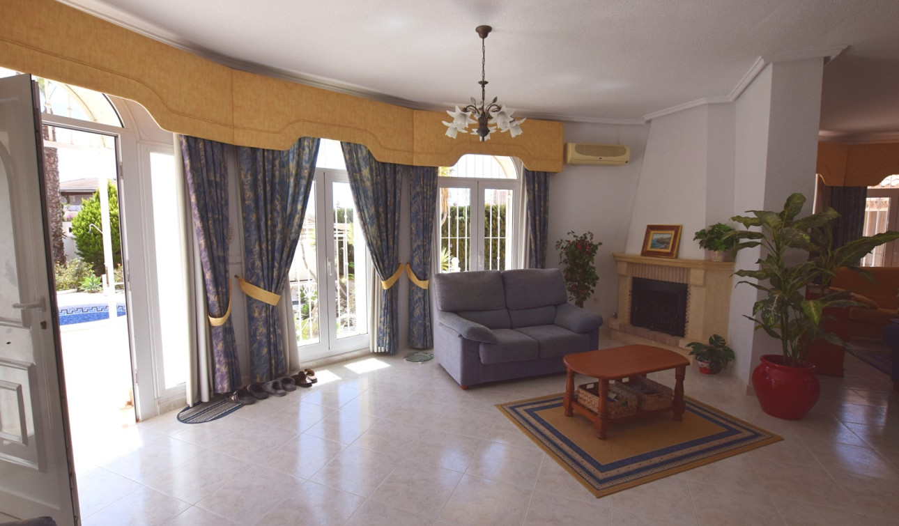 Resale - Detached Villa - Ciudad Quesada - Pueblo Bravo