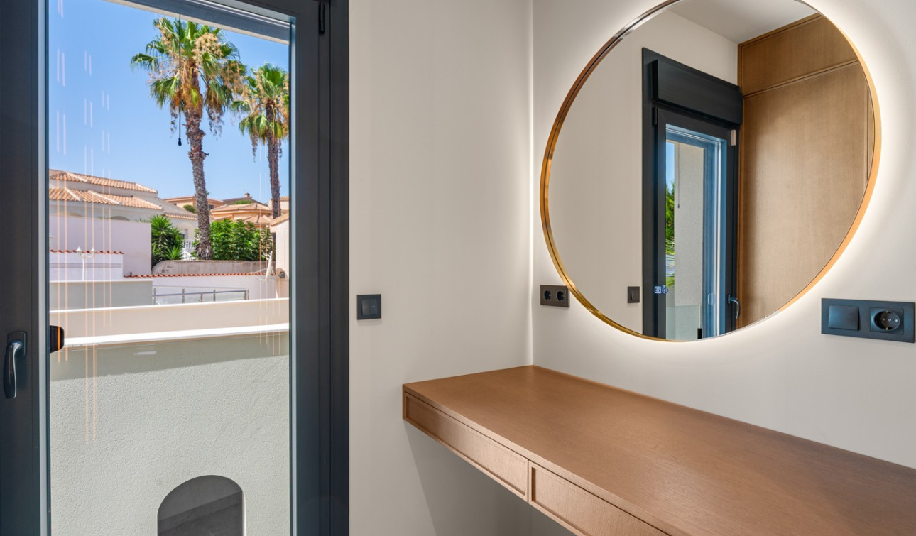 Resale - Detached Villa - Ciudad Quesada