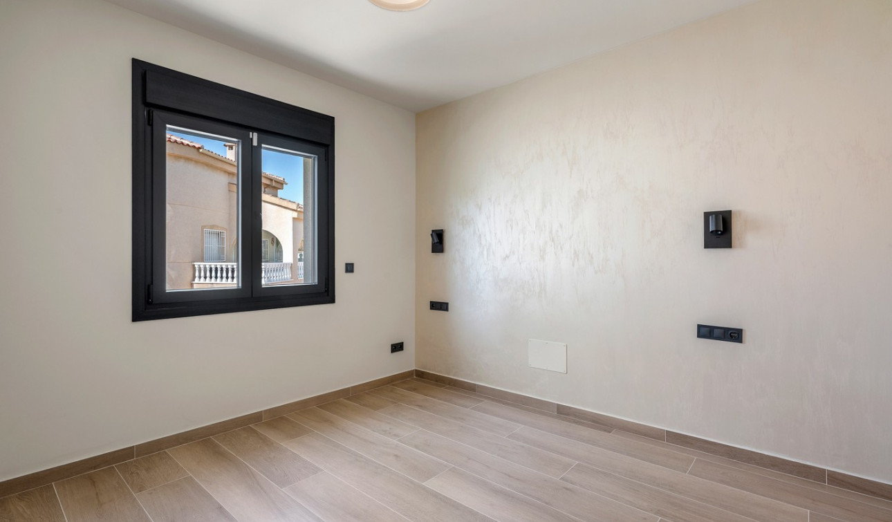 Resale - Detached Villa - Ciudad Quesada
