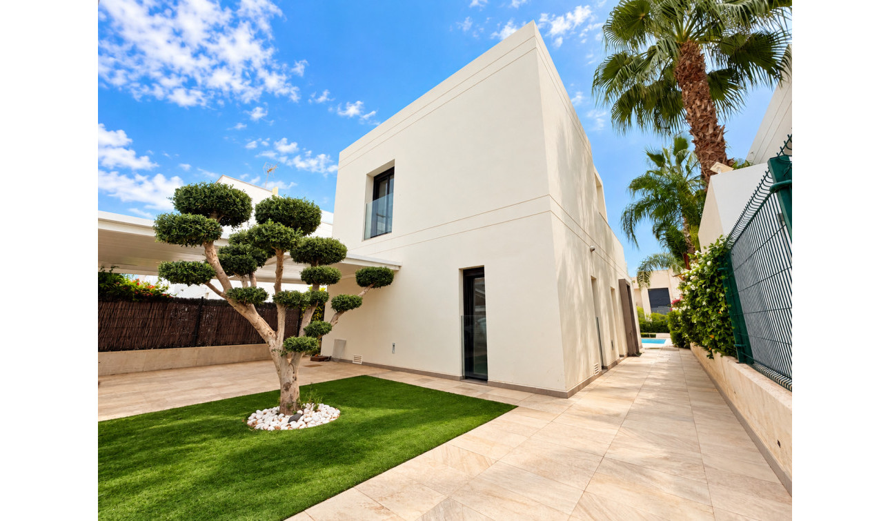 Resale - Detached Villa - Ciudad Quesada