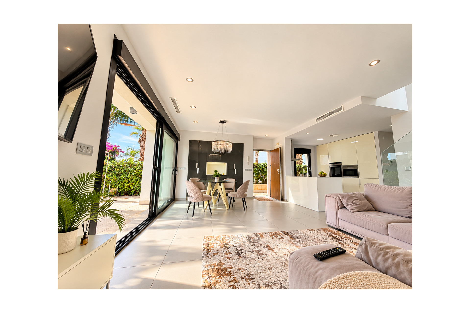 Resale - Detached Villa - Ciudad Quesada