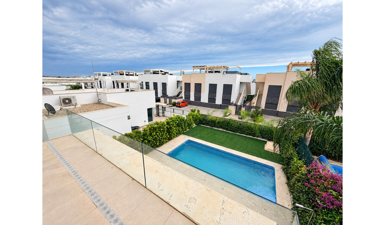 Resale - Detached Villa - Ciudad Quesada