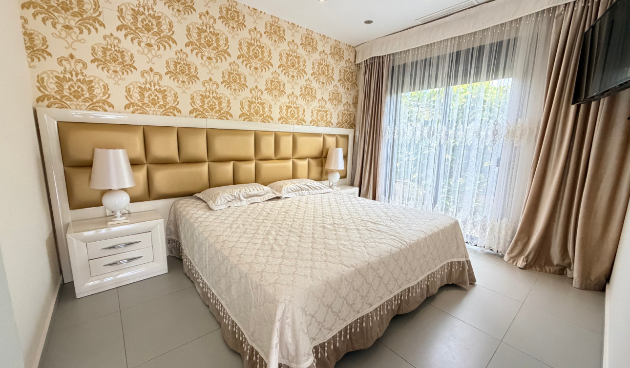 Resale - Detached Villa - Ciudad Quesada