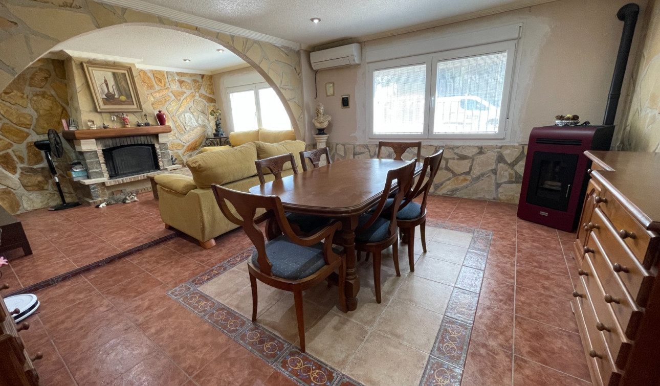 Resale - Detached Villa - Crevillente