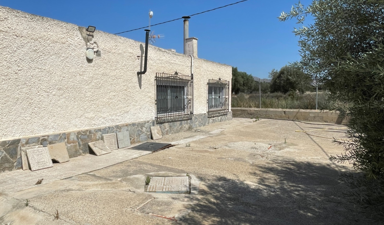 Resale - Detached Villa - Crevillente