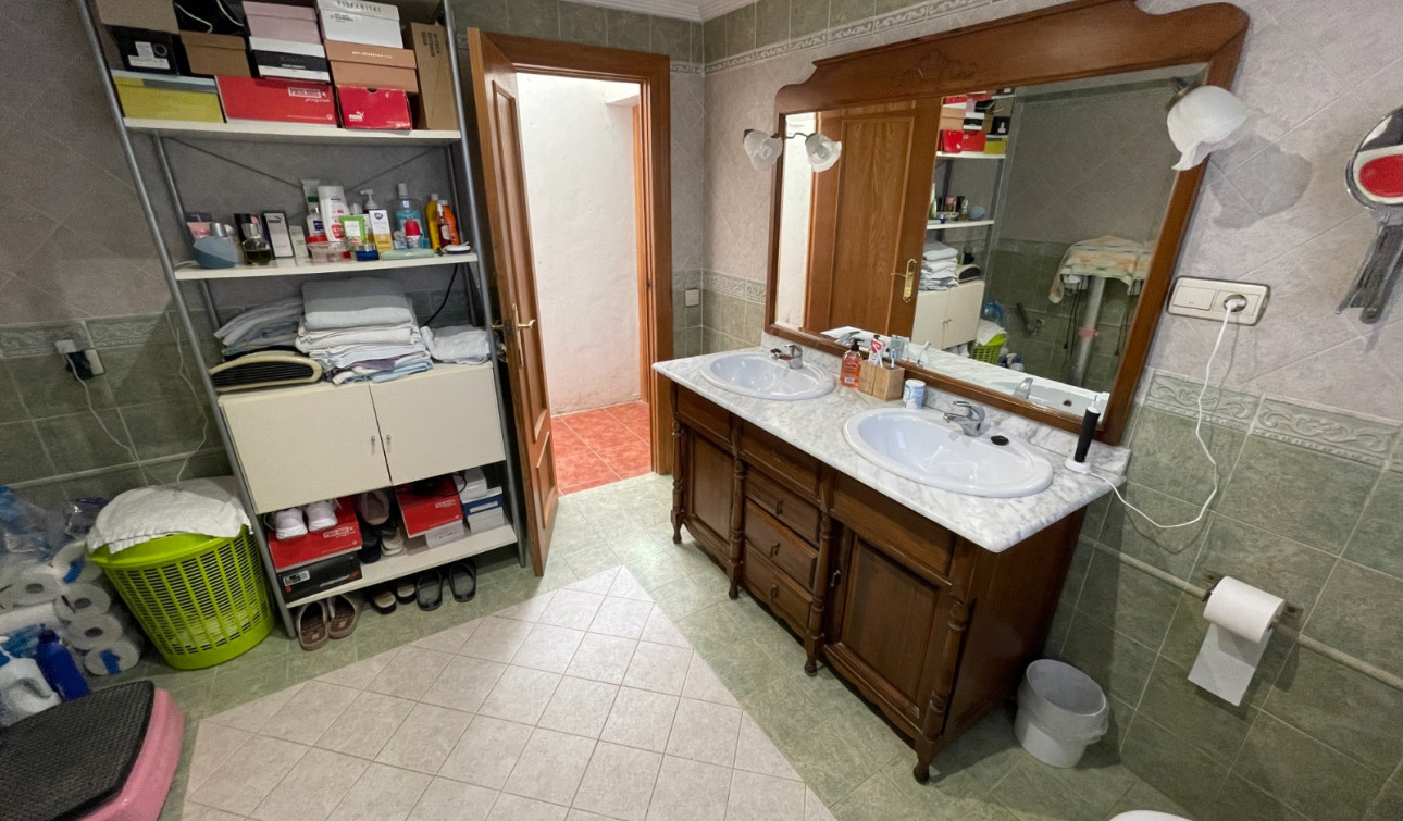 Resale - Detached Villa - Crevillente