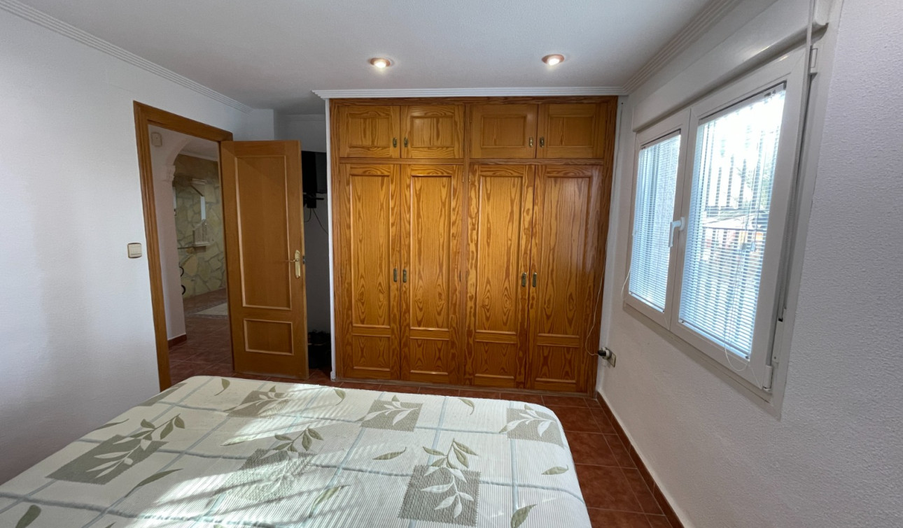 Resale - Detached Villa - Crevillente