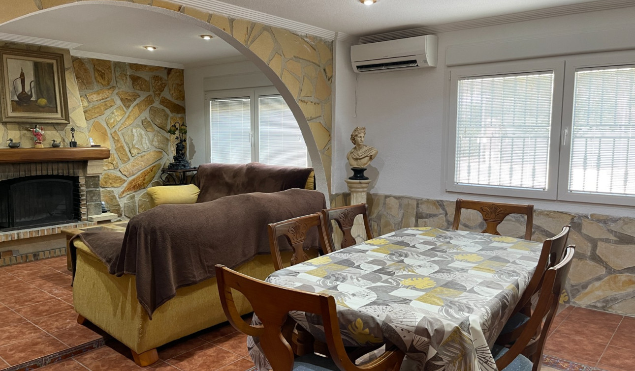 Resale - Detached Villa - Crevillente