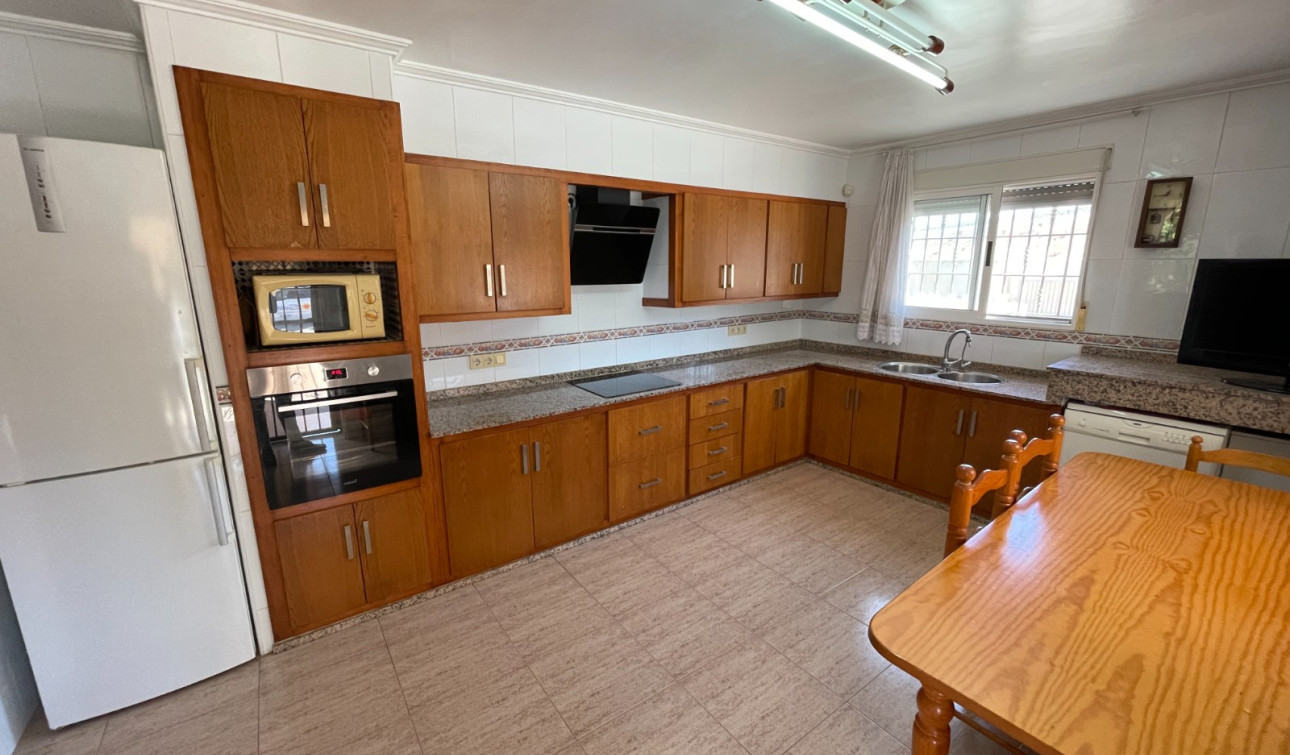 Resale - Detached Villa - Crevillente