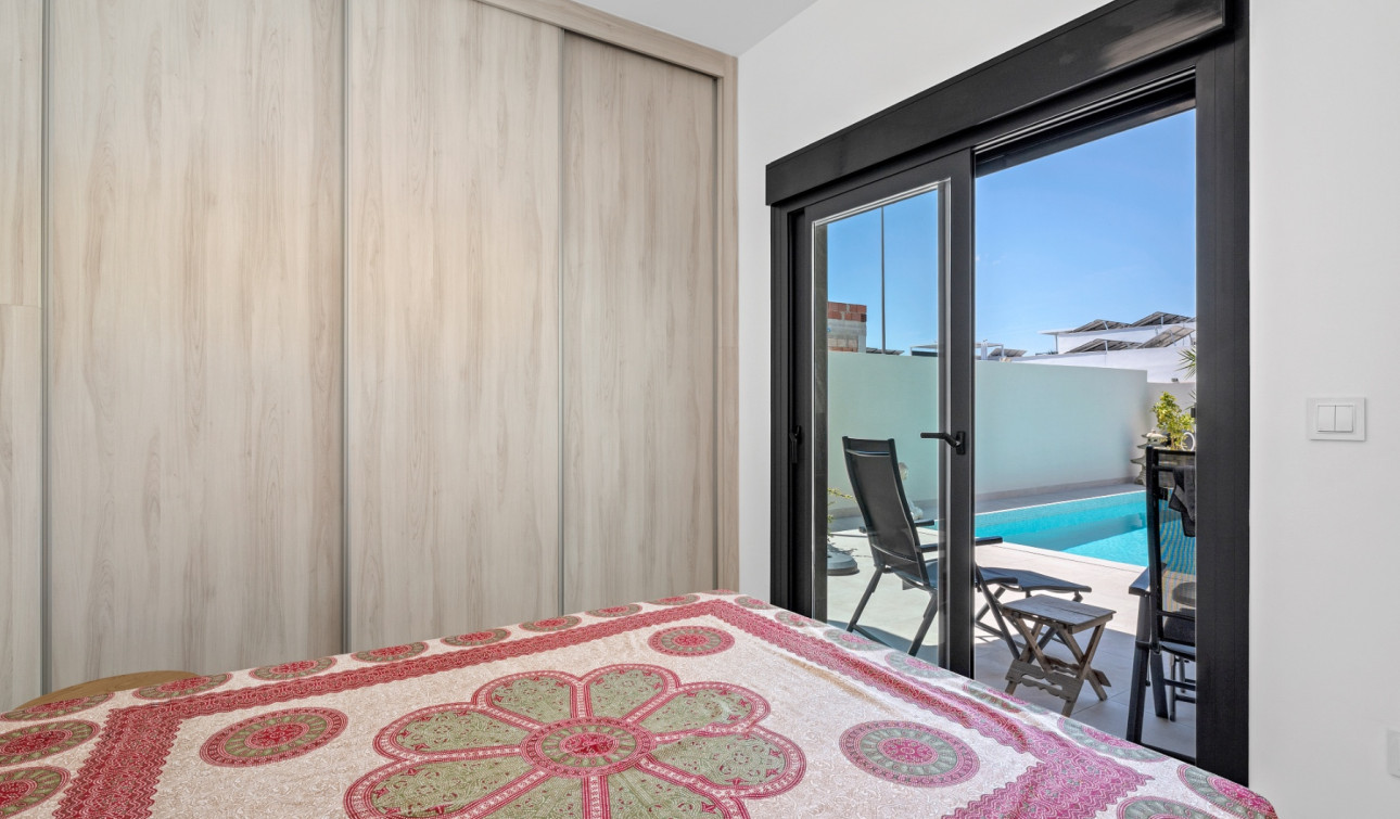 Resale - Detached Villa - Daya Nueva - Costa Blanca South