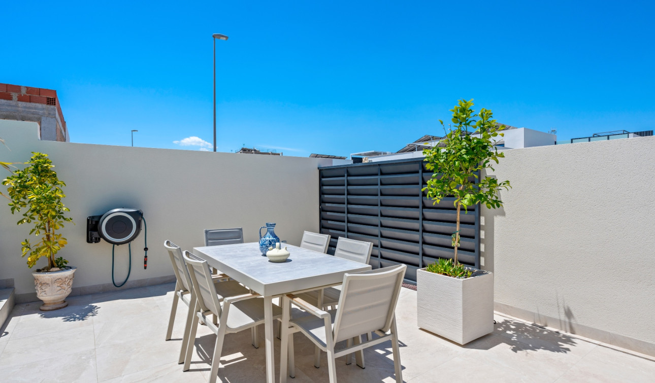 Resale - Detached Villa - Daya Nueva - Costa Blanca South