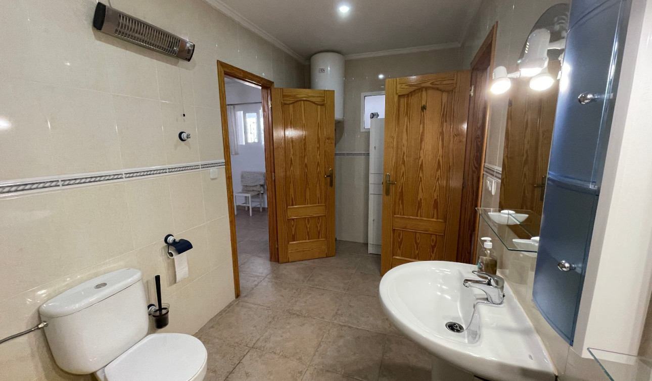 Resale - Detached Villa - Daya Nueva