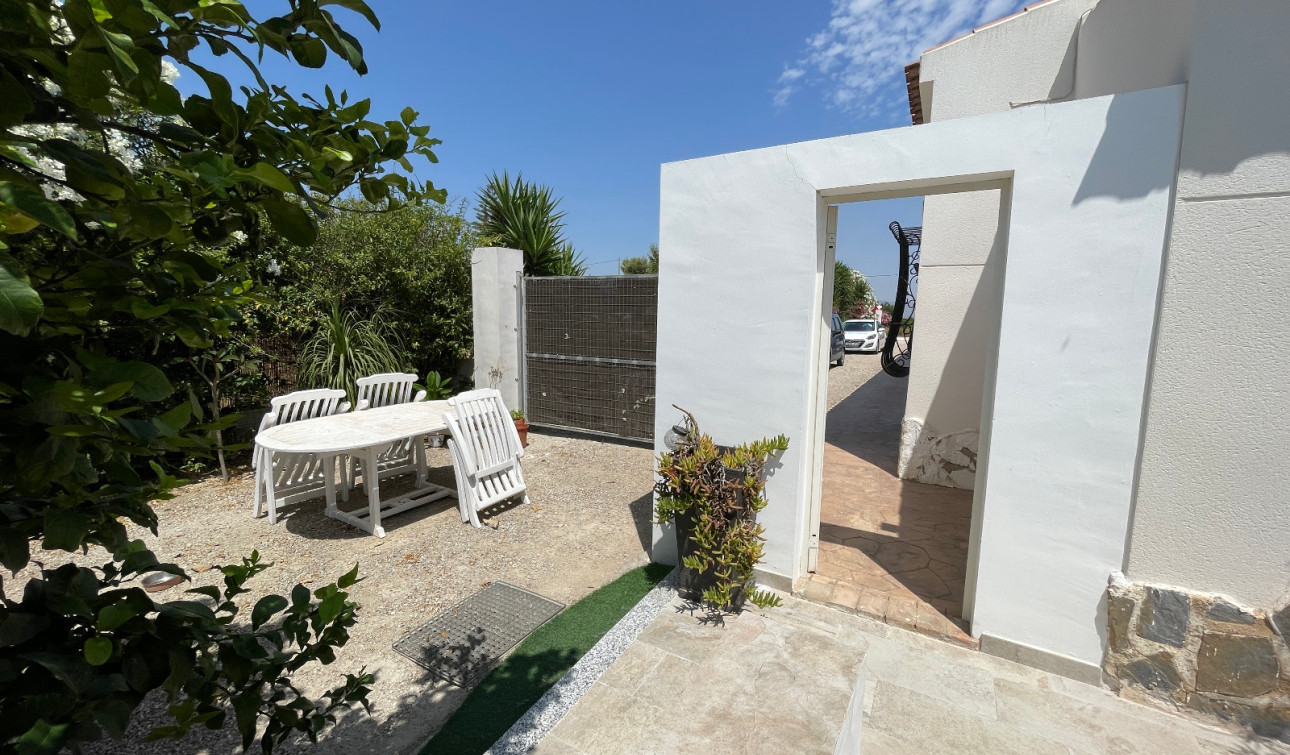 Resale - Detached Villa - Daya Nueva