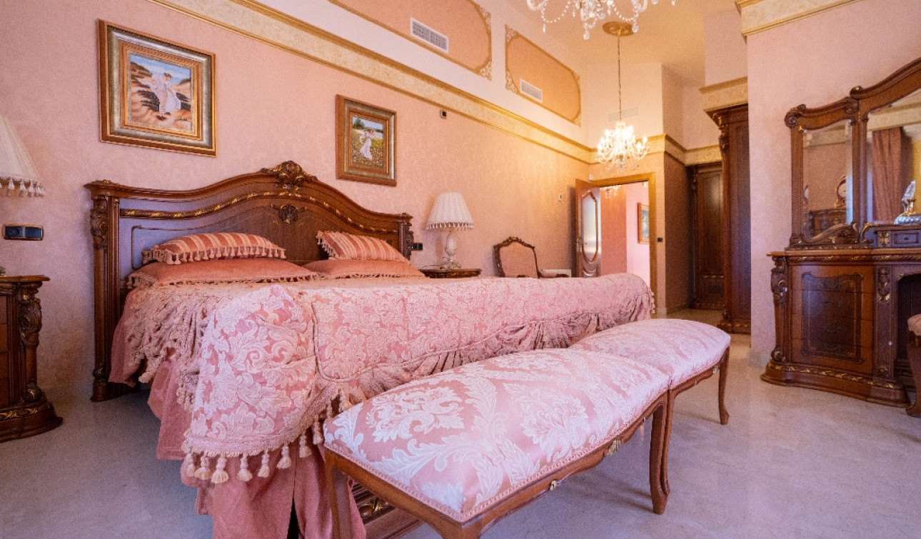 Resale - Detached Villa - Dehesa de Campoamor - Campoamor