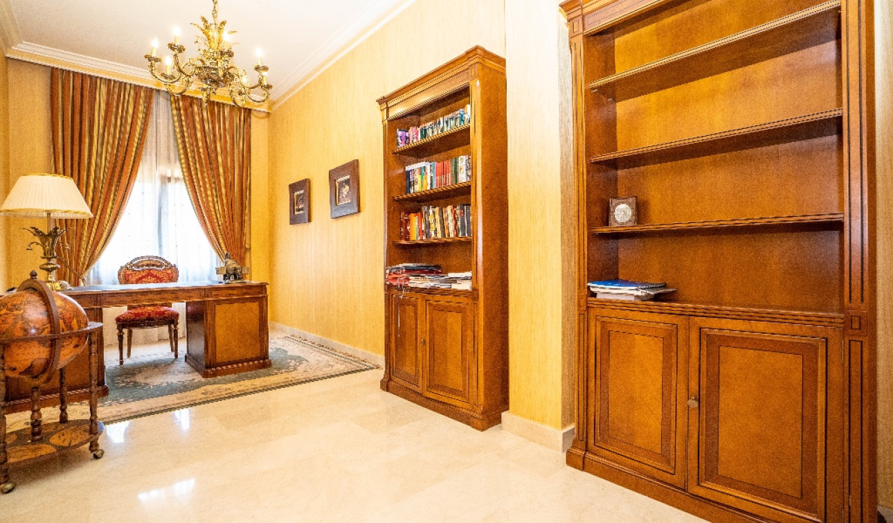 Resale - Detached Villa - Dehesa de Campoamor - Campoamor