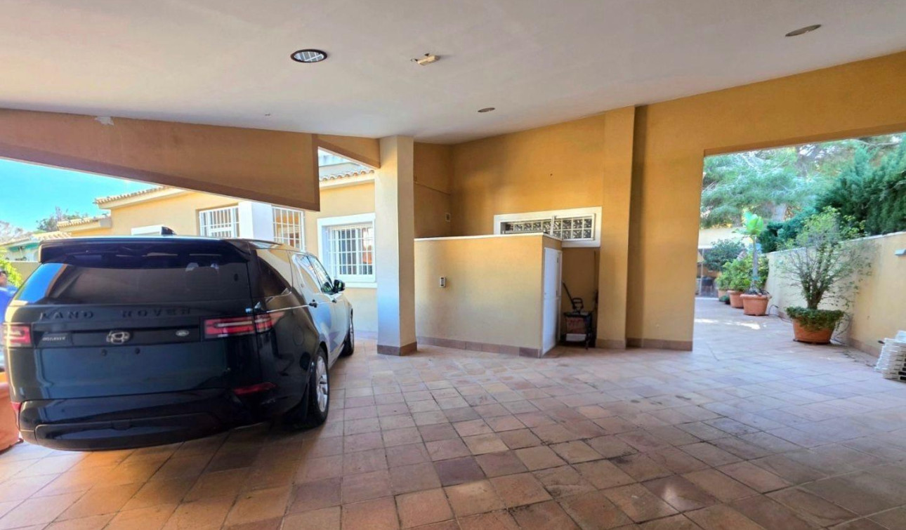Resale - Detached Villa - Dehesa de Campoamor - Campoamor