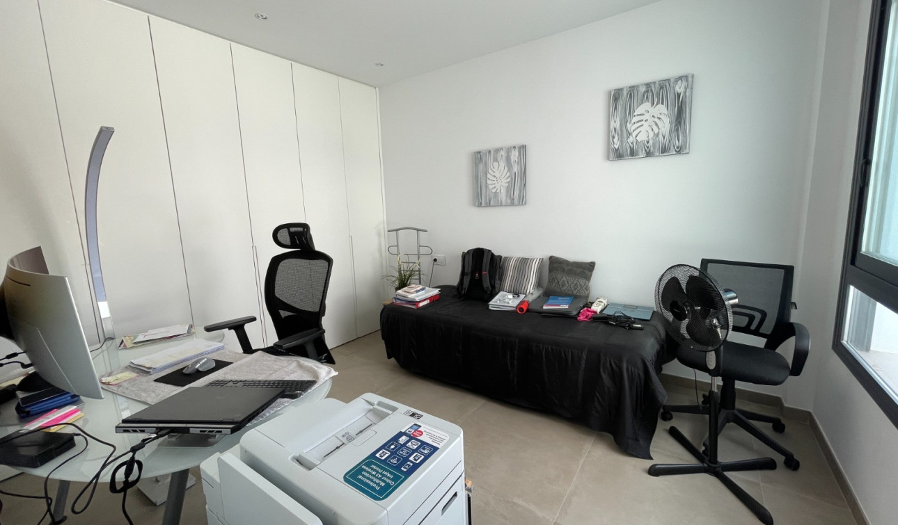 Resale - Detached Villa - Dolores - ZONA NUEVA