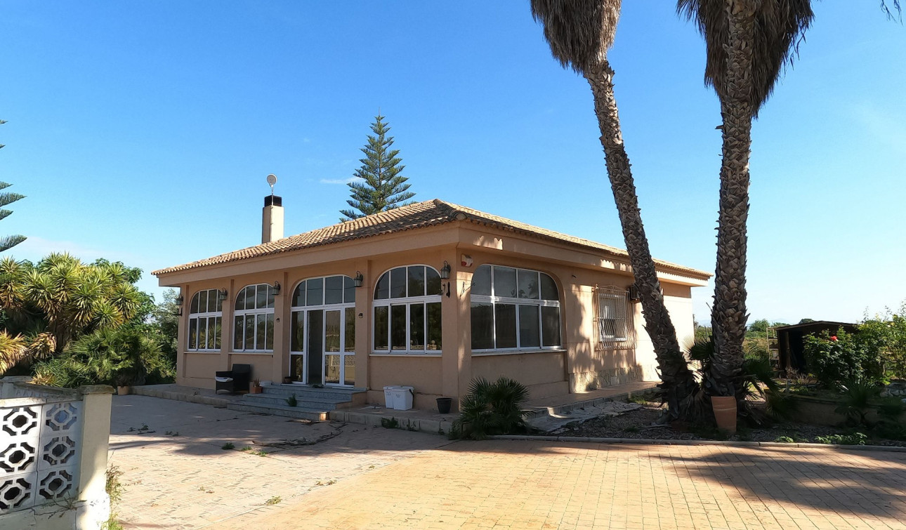 Resale - Detached Villa - Dolores