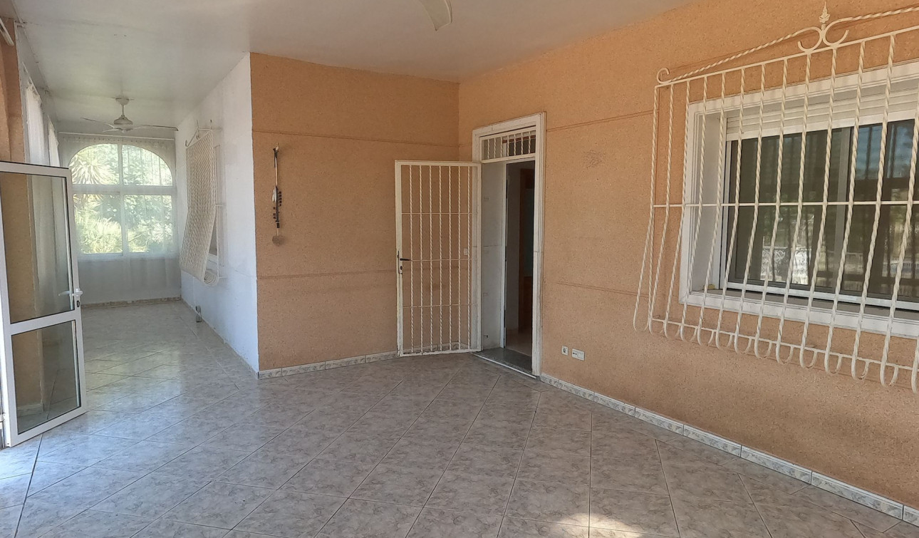 Resale - Detached Villa - Dolores