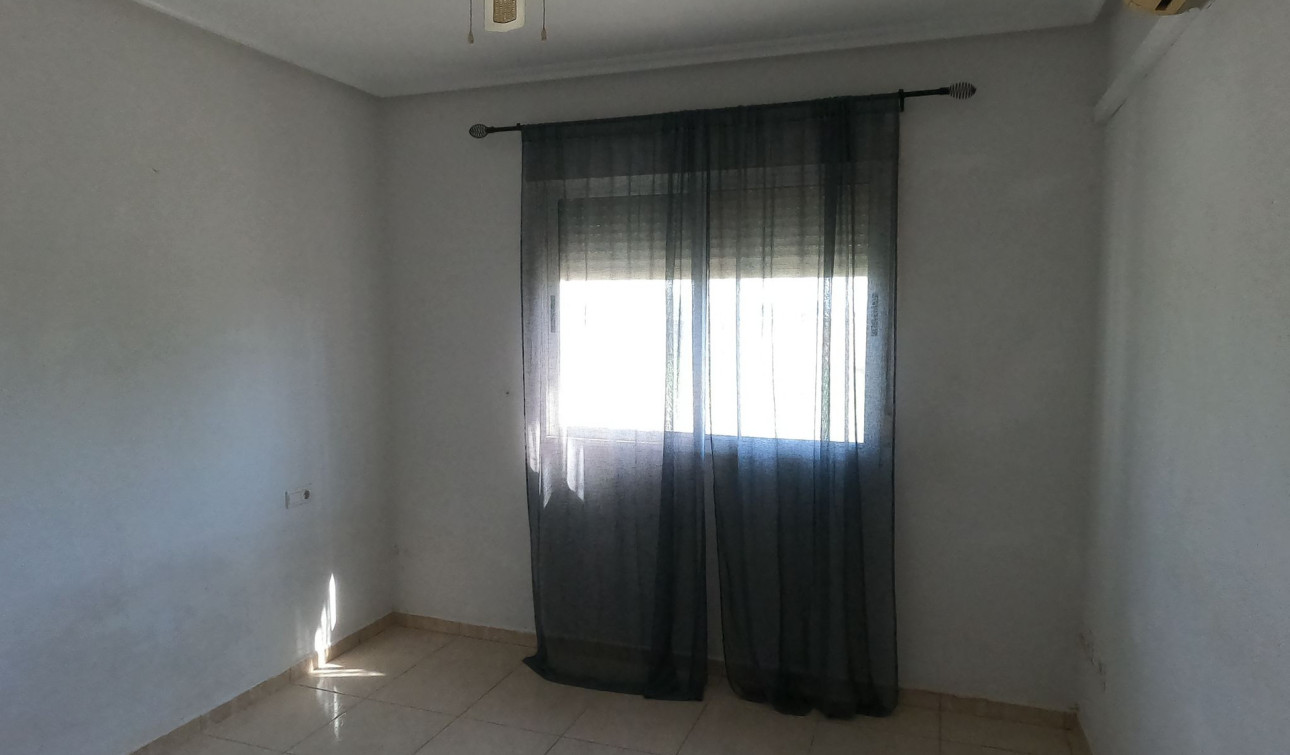 Resale - Detached Villa - Dolores