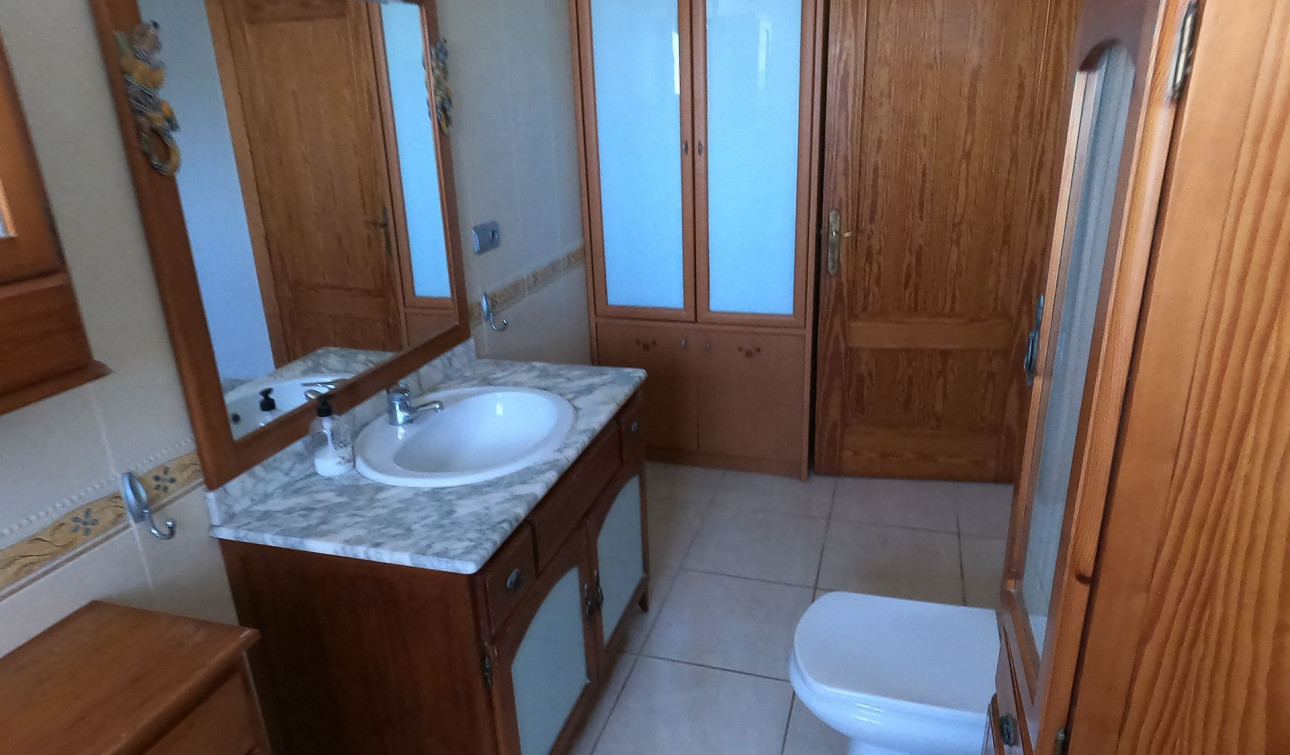 Resale - Detached Villa - Dolores