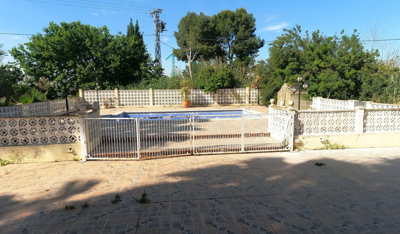 Resale - Detached Villa - Dolores