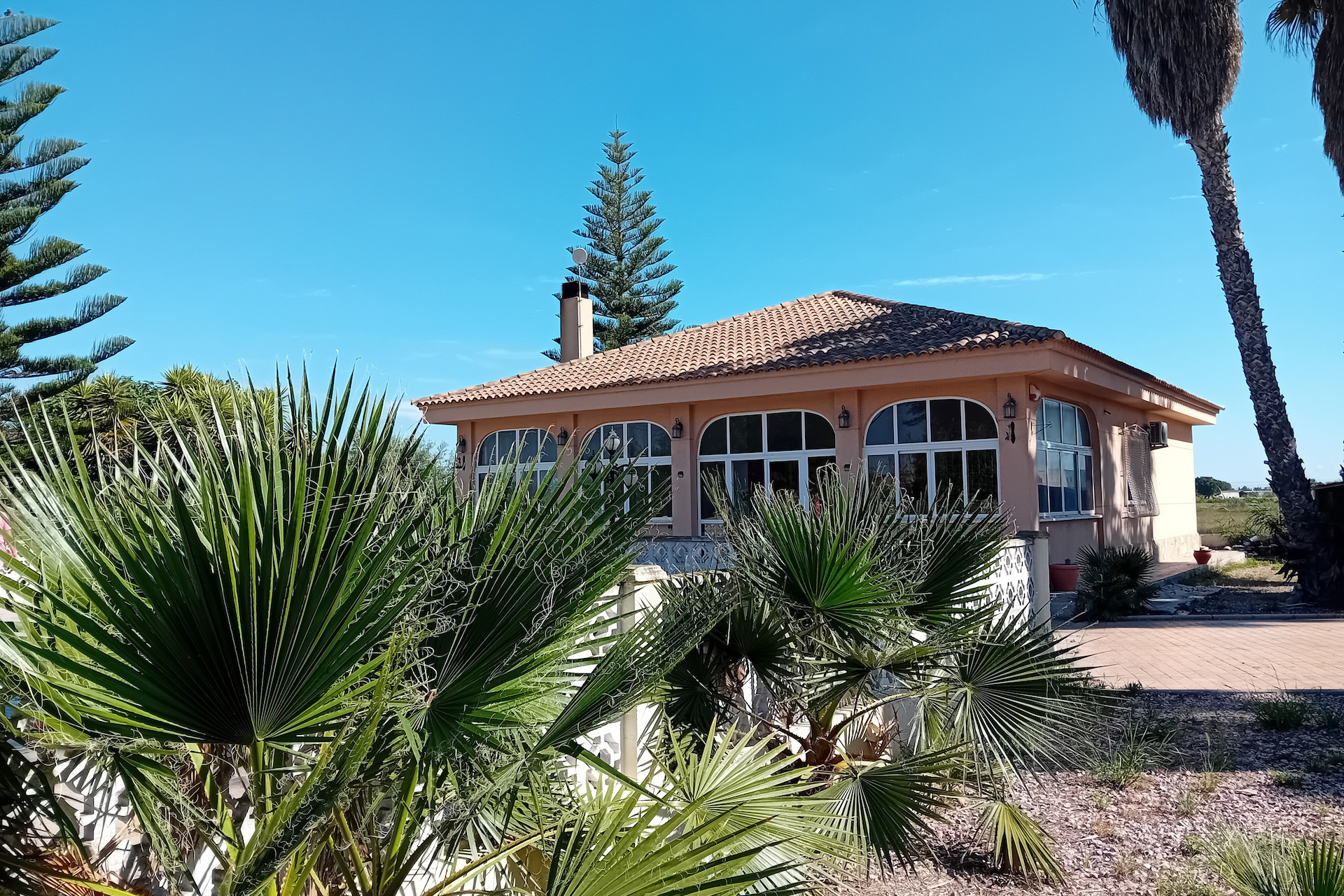 Resale - Detached Villa - Dolores
