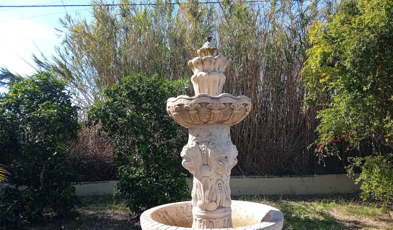 Resale - Detached Villa - Dolores
