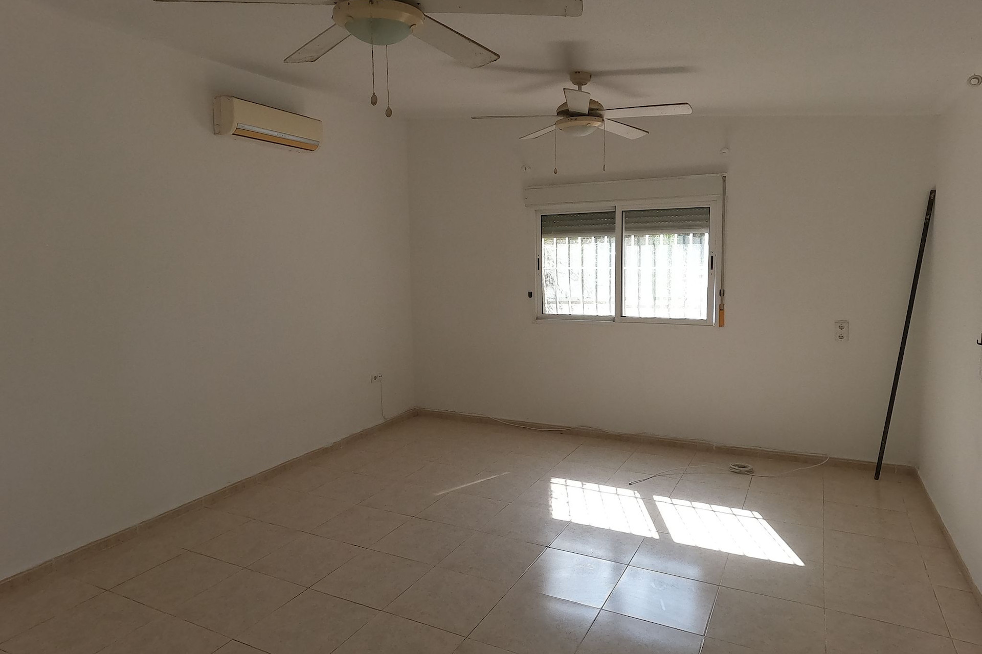 Resale - Detached Villa - Dolores