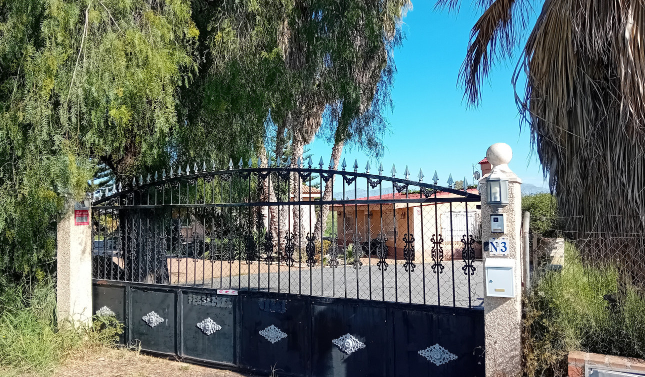 Resale - Detached Villa - Dolores