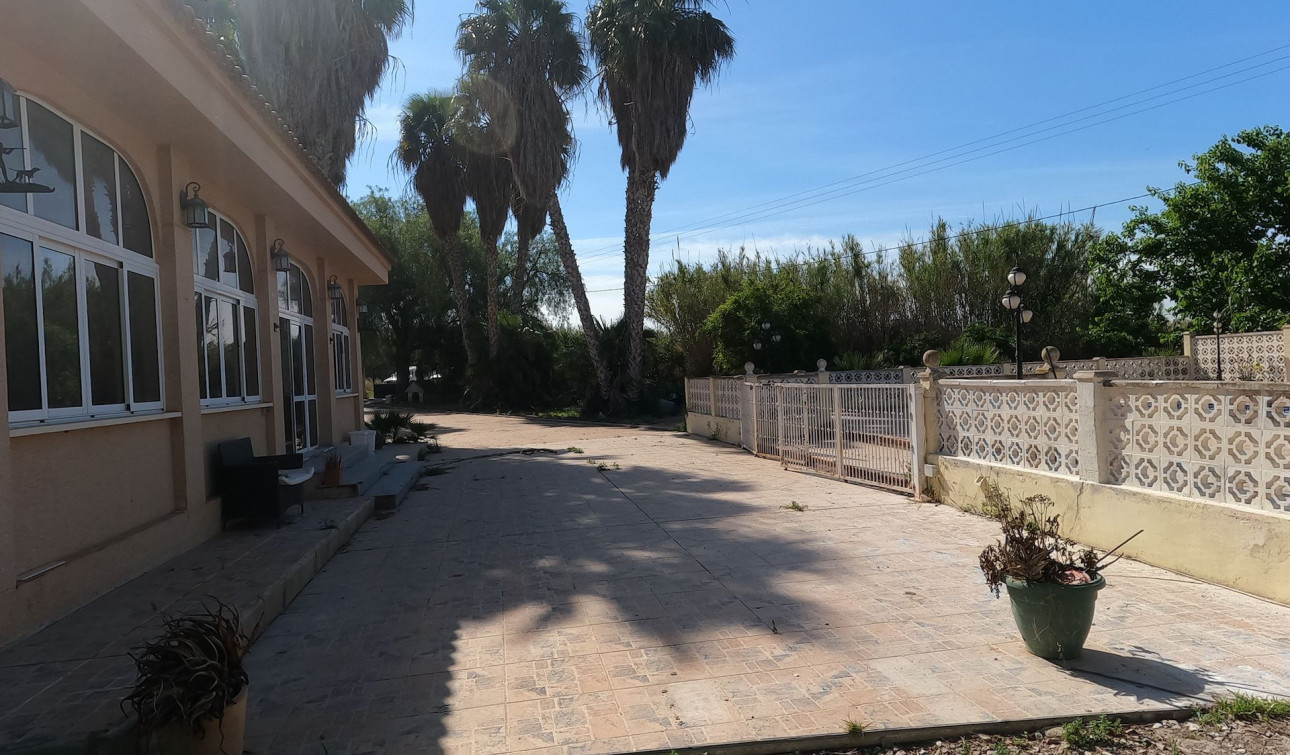 Resale - Detached Villa - Dolores