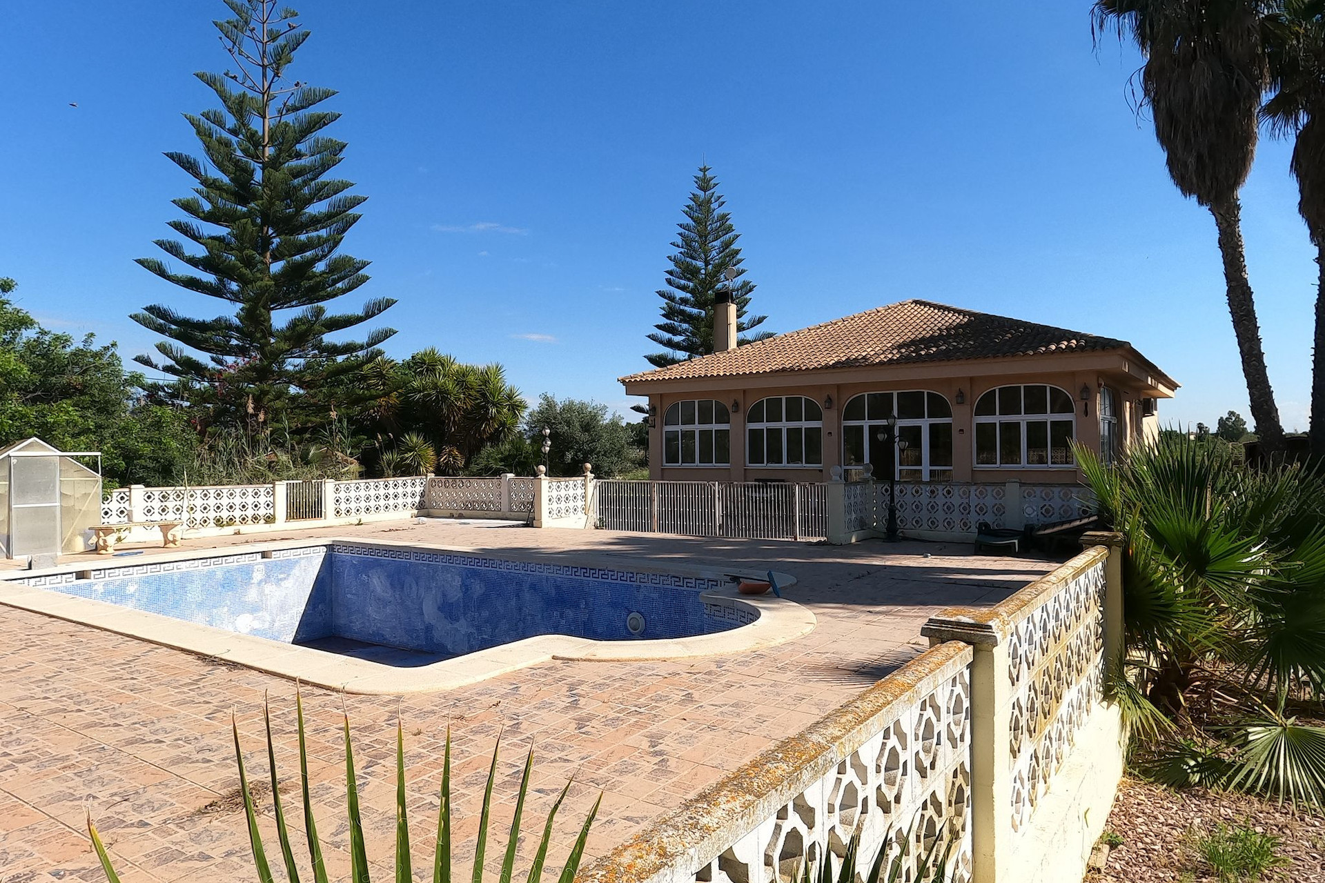 Resale - Detached Villa - Dolores
