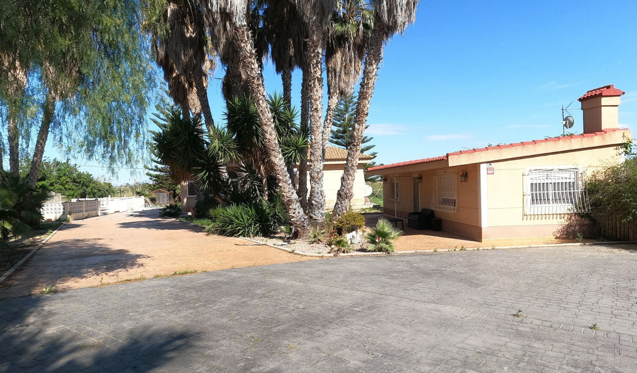 Resale - Detached Villa - Dolores