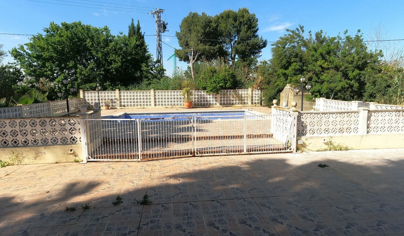 Resale - Detached Villa - Dolores