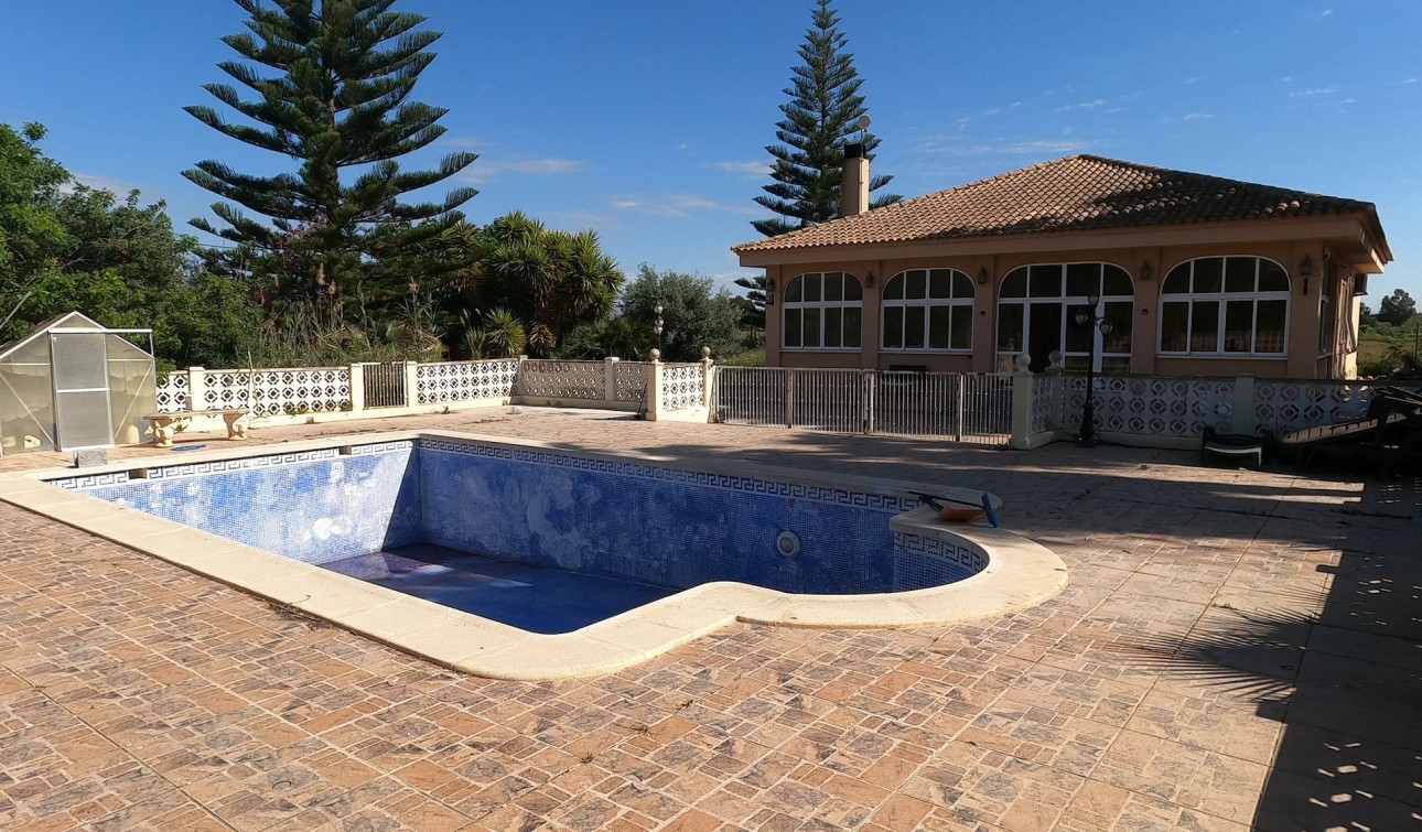 Resale - Detached Villa - Dolores