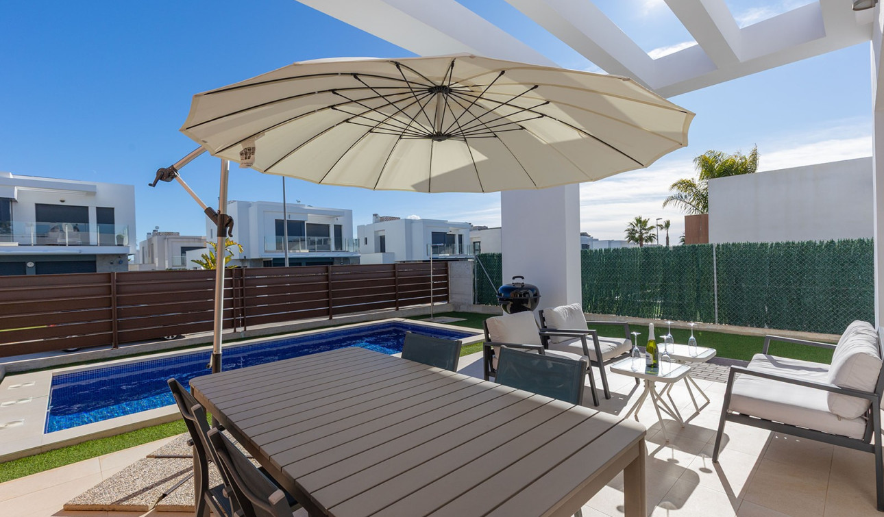 Resale - Detached Villa - Entre Naranjos - Vistabella Golf